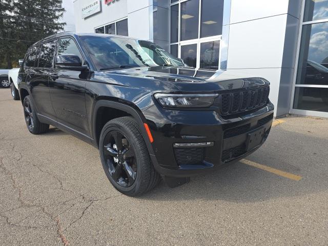 2022 Jeep Grand Cherokee L Limited 4x4 2022 Jeep Grand Cherokee L Limited 4x4