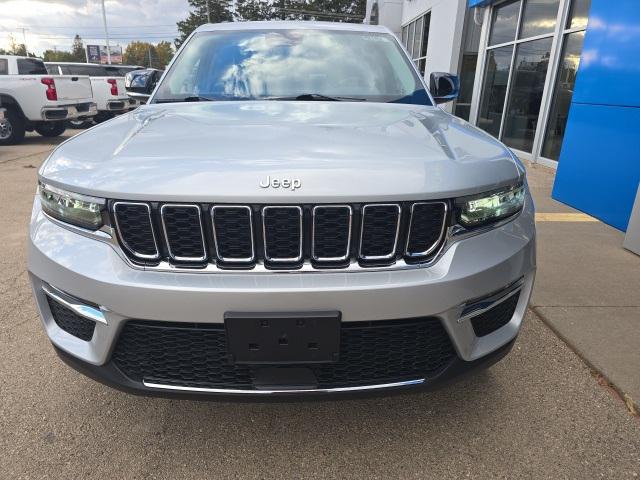 2022 Jeep Grand Cherokee Limited 4x4 2022 Jeep Grand Cherokee Limited 4x4