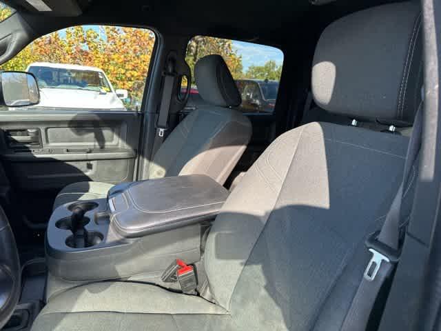 2022 RAM 2500 Tradesman Crew Cab 4x4 64 Box 2022 RAM 2500 Tradesman Crew Cab 4x4 64 Box