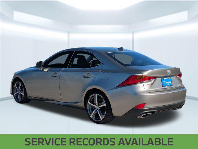 2018 Lexus IS 300 300 2018 Lexus IS 300 300