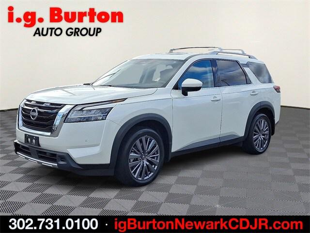 2024 Nissan Pathfinder SL 4WD 2024 Nissan Pathfinder SL 4WD