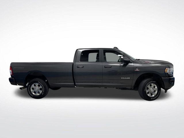 2022 RAM 3500 Big Horn Crew Cab 4x4 8 Box 2022 RAM 3500 Big Horn Crew Cab 4x4 8 Box