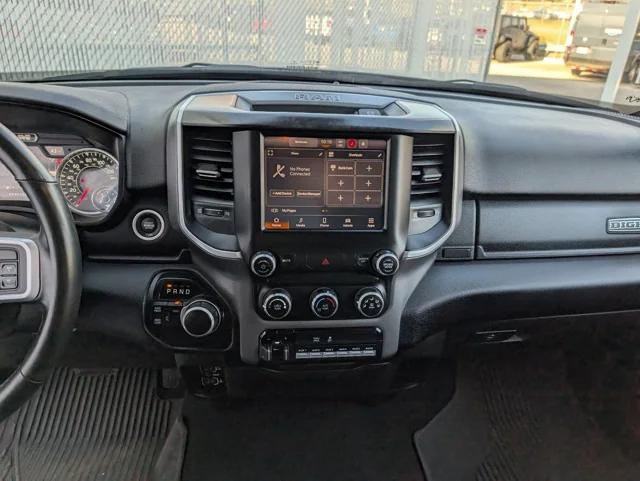 2022 RAM 2500 Big Horn Crew Cab 4x4 64 Box 2022 RAM 2500 Big Horn Crew Cab 4x4 64 Box