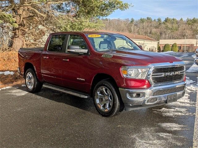 2019 RAM 1500 Big Horn/Lone Star Crew Cab 4x4 57 Box