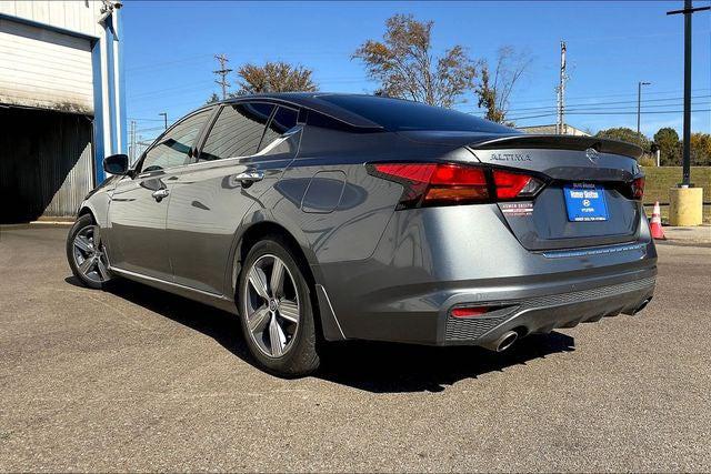 2021 Nissan Altima SL FWD