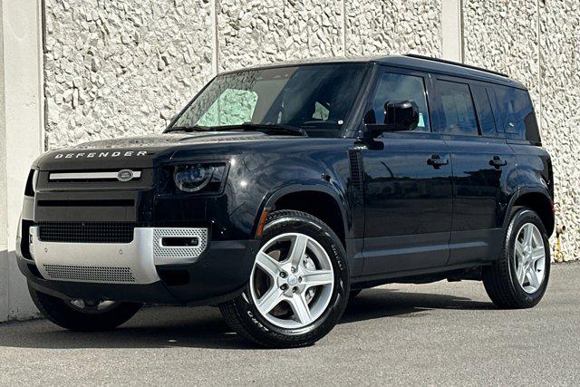 /2023 Land-Rover Defender