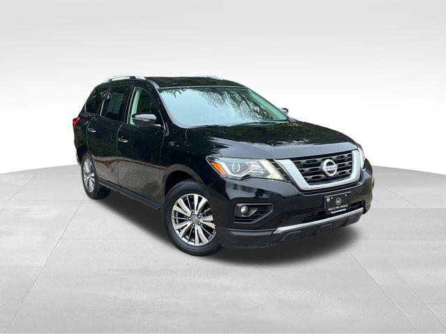 2019 Nissan Pathfinder SL for sale in Des Moines, IA