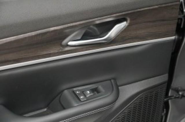 2026 Jeep Grand Cherokee Altitude 4x2