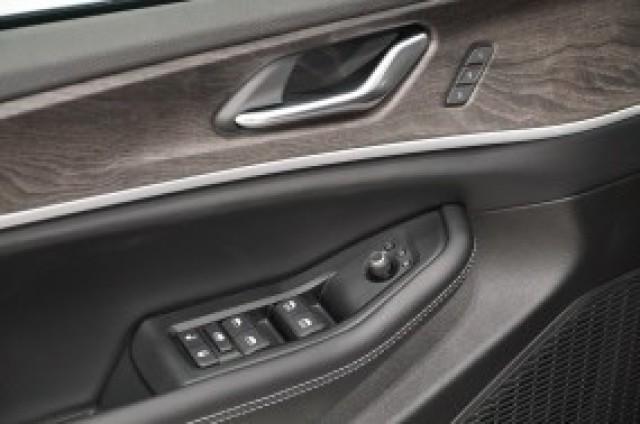 2026 Jeep Grand Cherokee Altitude 4x2