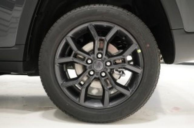 2026 Jeep Grand Cherokee Altitude 4x2