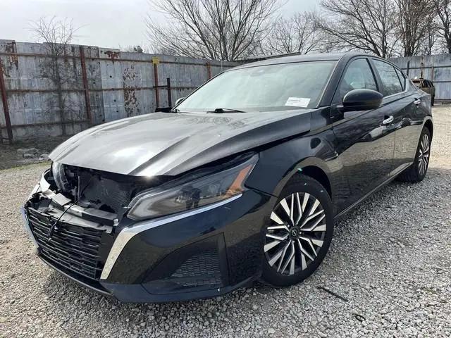2023 Nissan Altima SV FWD for sale in Grand Prairie, TX