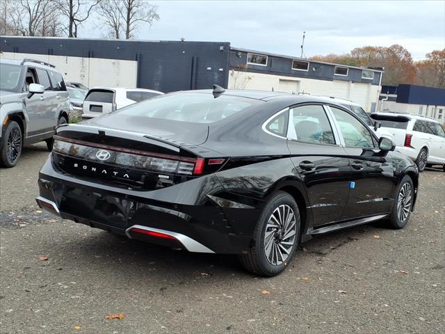 2026 Hyundai Sonata Hybrid Limited