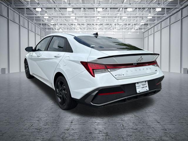 2026 Hyundai Elantra Hybrid SEL Sport