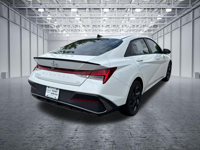 2026 Hyundai Elantra Hybrid SEL Sport