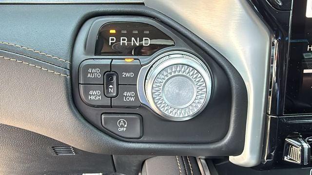 2026 Ram 1500 Tungsten Crew Cab 4x4 5'7" Box