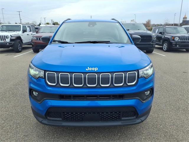 2022 Jeep Compass Latitude Lux 4x4 2022 Jeep Compass Latitude Lux 4x4