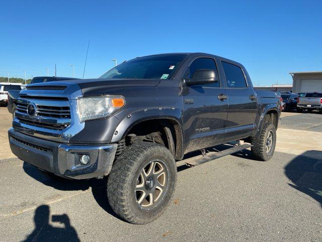 2016 Toyota Tundra SR5 5.7L V8 2016 Toyota Tundra SR5 5.7L V8