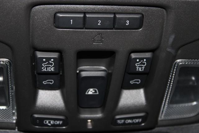 2023 Chevrolet Silverado 1500 4WD Crew Cab Short Bed High Country