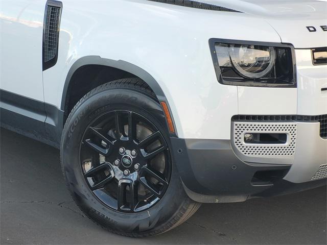 2024 Land Rover Defender 110 P300 2024 Land Rover Defender 110 P300