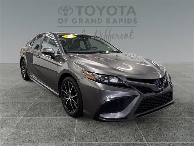 2021 Toyota Camry SE Hybrid 2021 Toyota Camry SE Hybrid