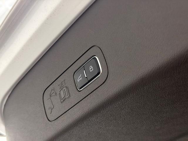 2022 Lincoln Aviator Standard