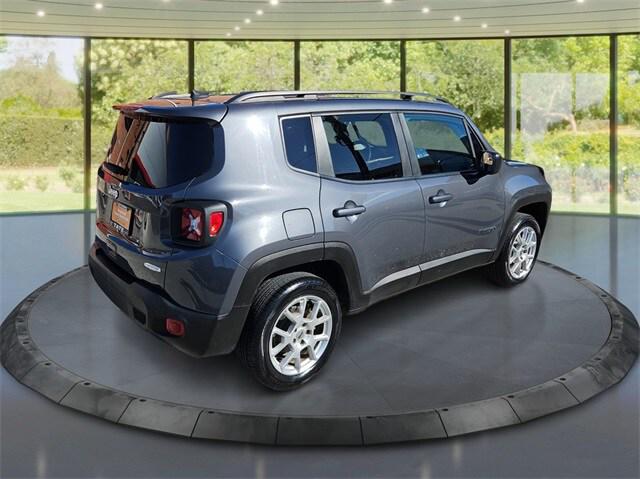 2022 Jeep Renegade Latitude 4x4 2022 Jeep Renegade Latitude 4x4