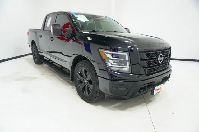 2024 Nissan TITAN Crew Cab SV 4x2 2024 Nissan TITAN Crew Cab SV 4x2