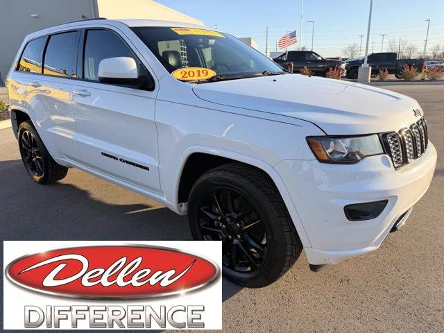 2019 Jeep Grand Cherokee Altitude 4x4 2019 Jeep Grand Cherokee Altitude 4x4