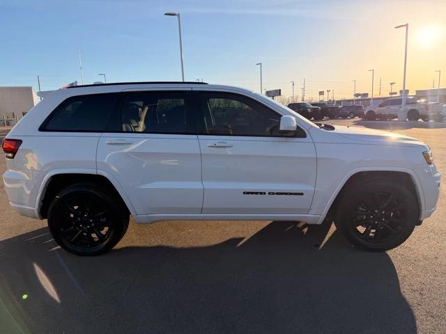 2019 Jeep Grand Cherokee Altitude 4x4 2019 Jeep Grand Cherokee Altitude 4x4