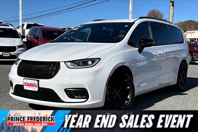 2024 Chrysler Pacifica Touring L 2024 Chrysler Pacifica Touring L