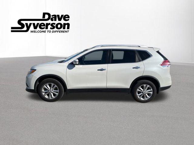 2016 Nissan Rogue SV 2016 Nissan Rogue SV