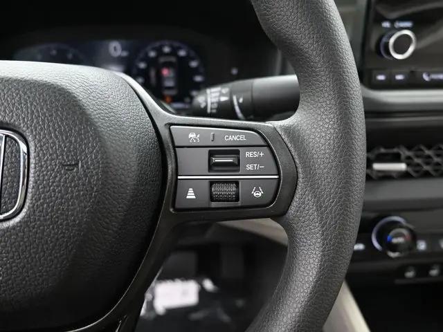 2025 Honda Accord Sedan SE