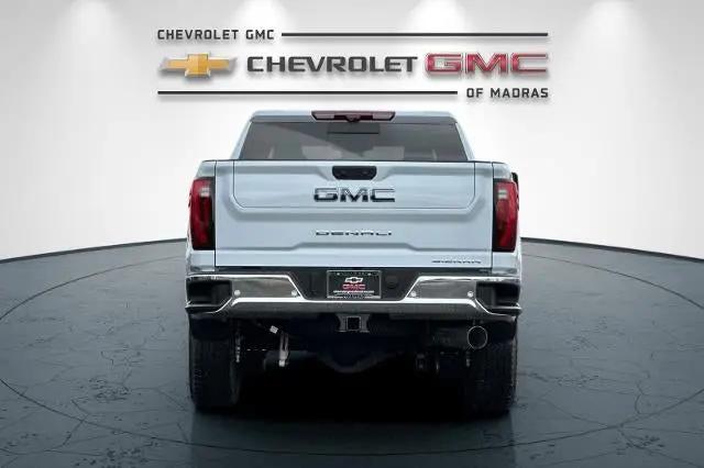 2026 GMC Sierra 3500HD Crew Cab, Long Bed, Denali Ultimate, 4WD