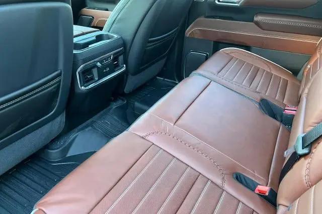 2026 GMC Sierra 3500HD Crew Cab, Long Bed, Denali Ultimate, 4WD