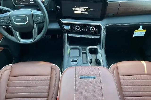 2026 GMC Sierra 3500HD Crew Cab, Long Bed, Denali Ultimate, 4WD