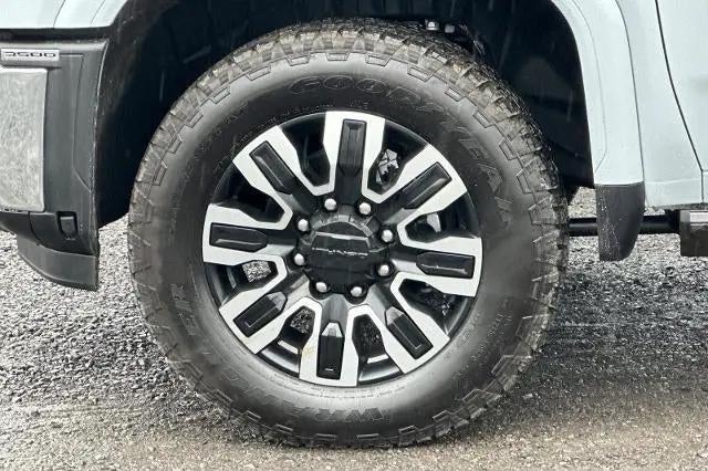 2026 GMC Sierra 3500HD Crew Cab, Long Bed, Denali Ultimate, 4WD