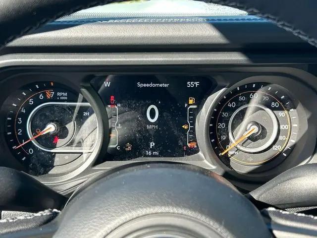 2026 Jeep Gladiator Sport