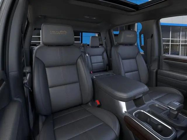 2026 Chevrolet Silverado 1500 4WD Crew Cab Short Bed High Country