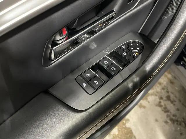 2026 Mazda X-90 3.3 Turbo Premium Sport