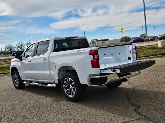 2026 Chevrolet Silverado 1500 4WD Crew Cab Standard Bed LT
