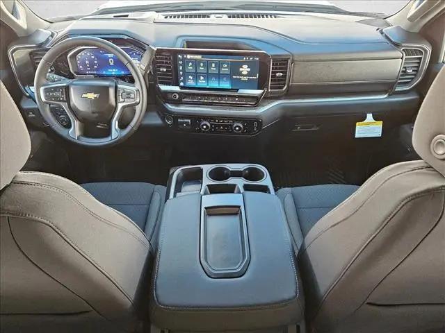 2026 Chevrolet Silverado 1500 4WD Crew Cab Standard Bed LT