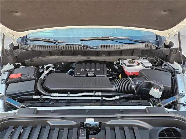 2026 Chevrolet Silverado 1500 4WD Crew Cab Standard Bed LT