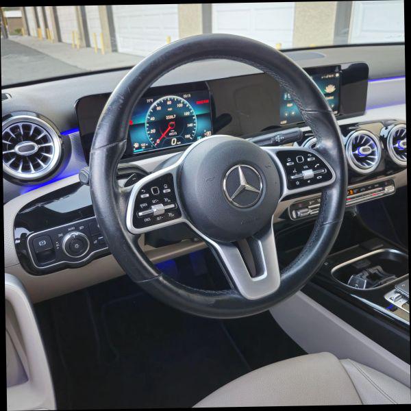 2019 Mercedes-Benz A 220 A 220