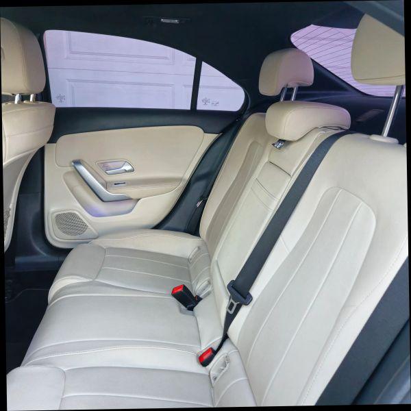 2019 Mercedes-Benz A 220 A 220