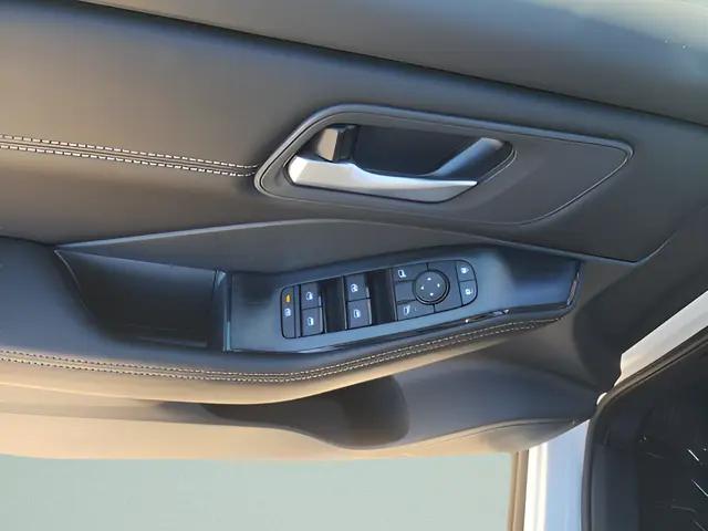 2025 Nissan Rogue SV Intelligent AWD
