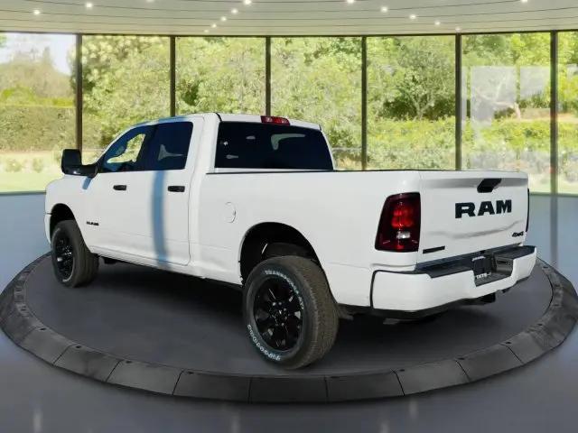 2026 Ram 2500 Big Horn Crew Cab 4x4 64 Box