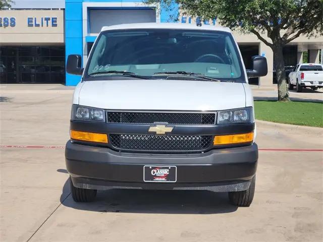 2025 Chevrolet Express Cargo Van RWD 2500 Regular Wheelbase WT