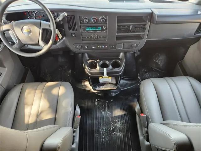 2025 Chevrolet Express Cargo Van RWD 2500 Regular Wheelbase WT