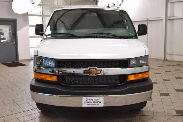 2025 Chevrolet Express Cargo Van RWD 2500 Regular Wheelbase WT
