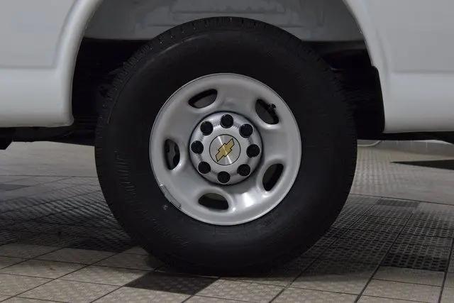 2025 Chevrolet Express Cargo Van RWD 2500 Regular Wheelbase WT